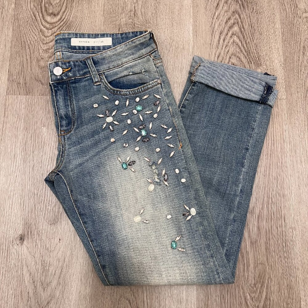 Anthropologie Pilcro Hypehn Bejeweled Boyfiend Jeans Distress Rhinestone 26
